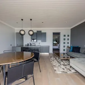 Apartment Seasonsfind - The Sunset, Cape Town