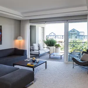 Apartment 401 Dovenby, Cape Town
